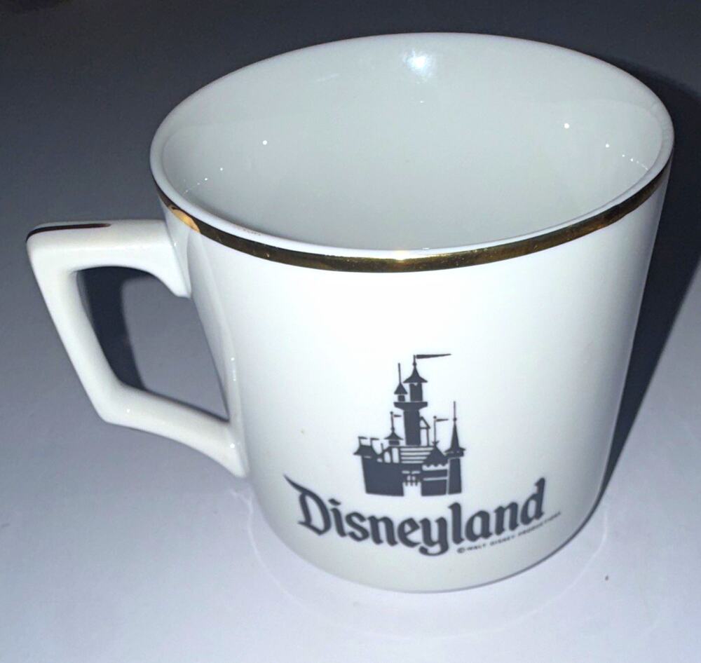 Vintage 1970s Disneyland Coffee Mug Black Castle Gold Rim Walt Disney Prod Japan